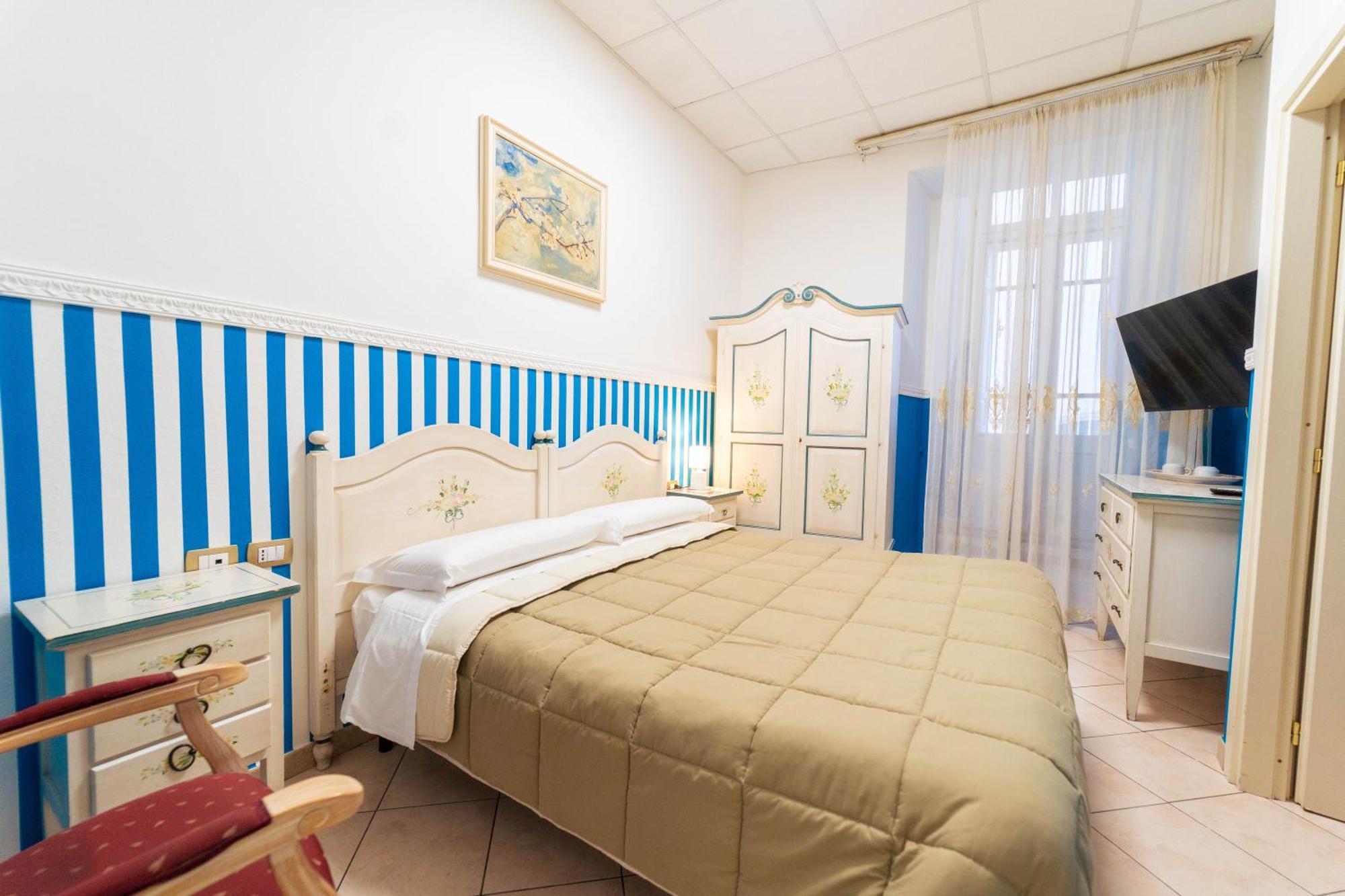 Le Tre Stelle Hotel Cagliari Exterior foto